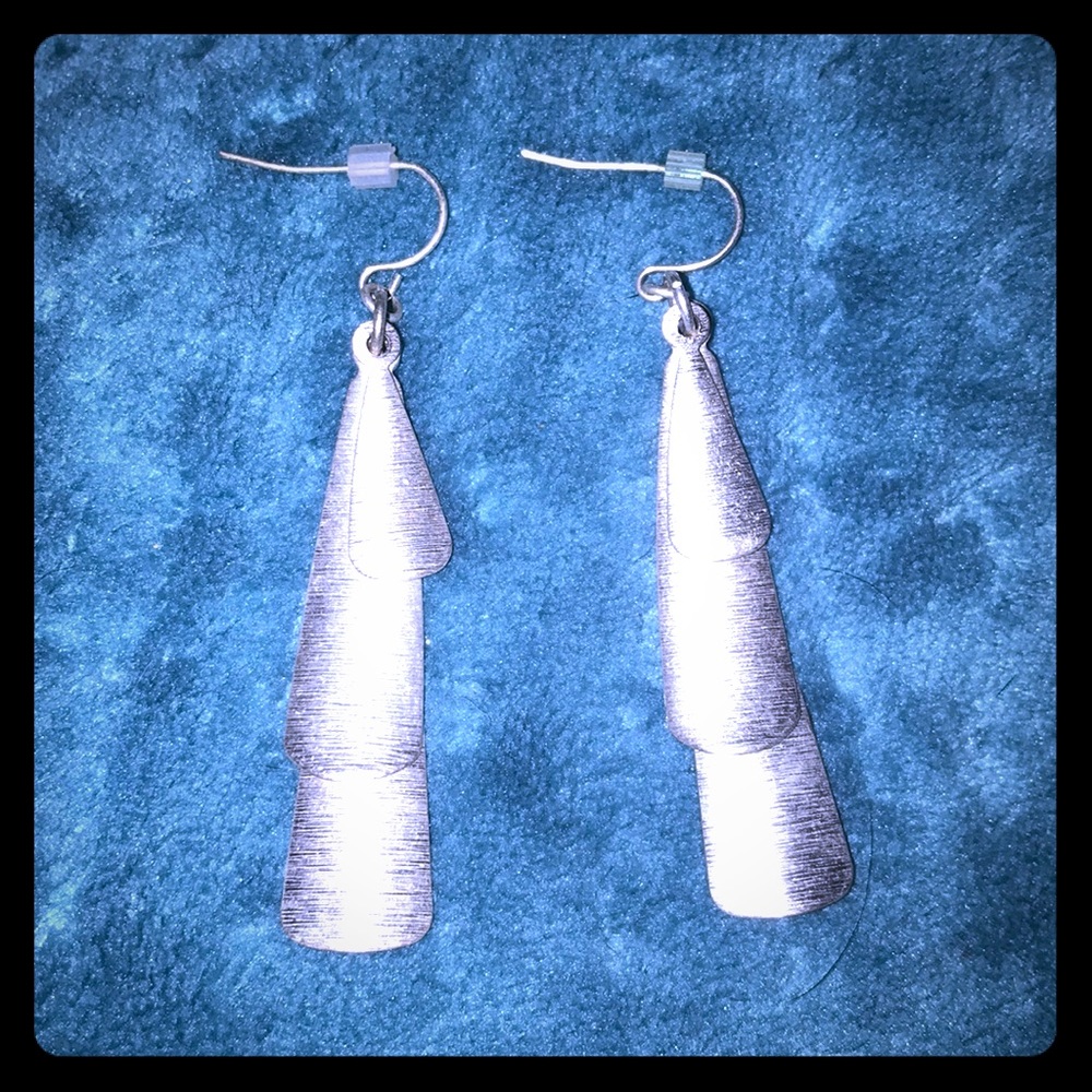 Premier Designs silver Sea glass earrings